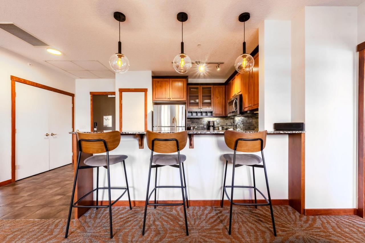 Blackstone Mountain Lodge By Clique Canmore Kültér fotó
