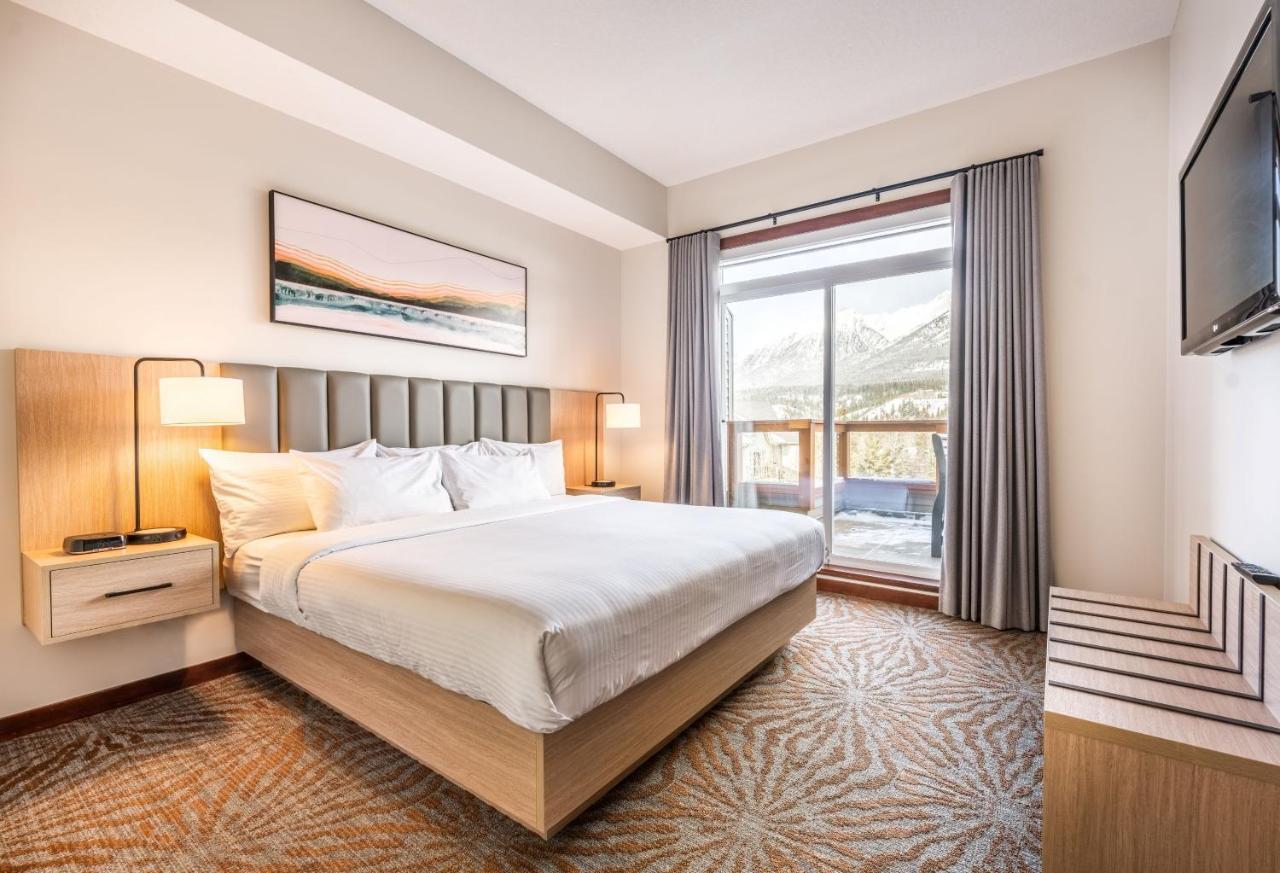 Blackstone Mountain Lodge By Clique Canmore Kültér fotó