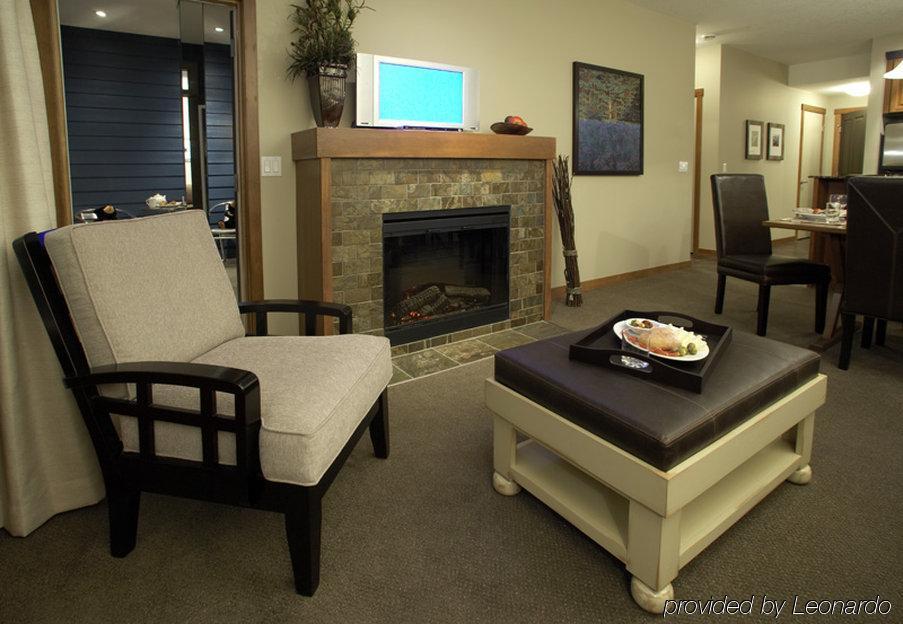 Blackstone Mountain Lodge By Clique Canmore Beltér fotó
