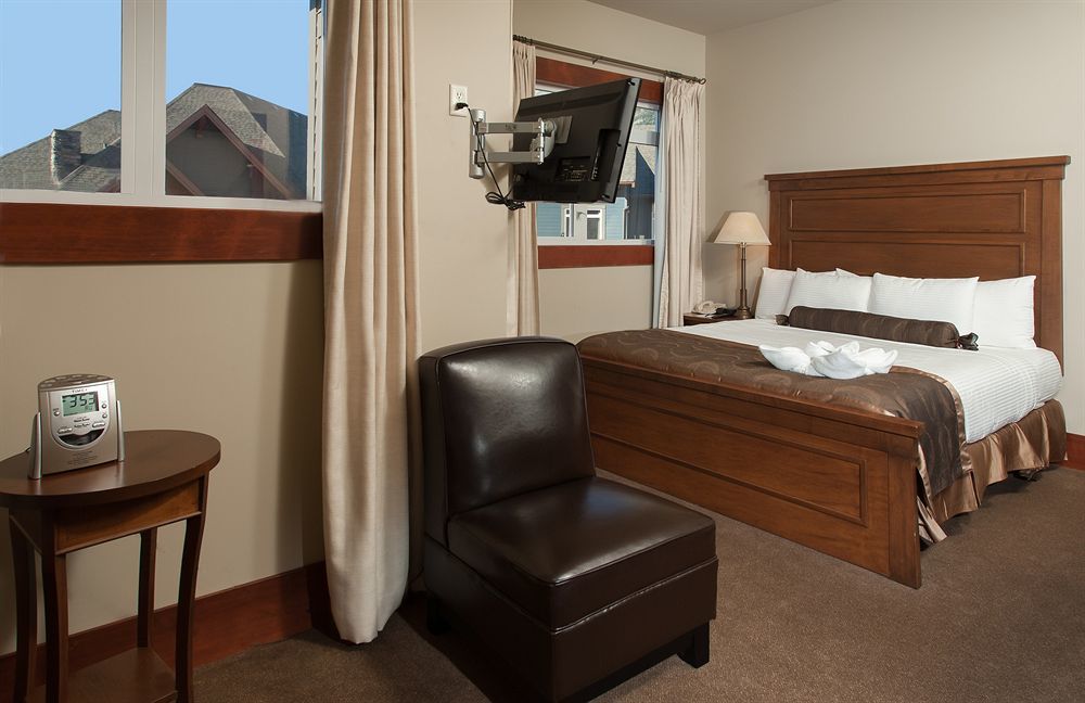 Blackstone Mountain Lodge By Clique Canmore Kültér fotó